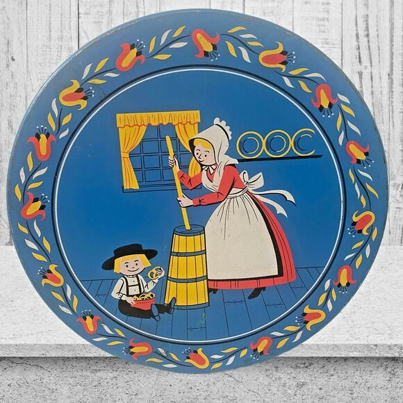 Vintage Quinlan’s Amish Dutch Round Tin Pennsylvania Blue Farm Butter Pretzel - Picture 3 of 12
